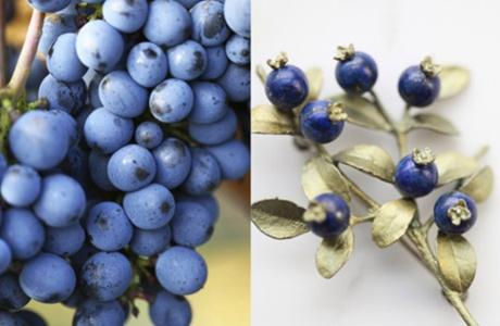 蓝莓：蓝莓表面的果粉都细致逼真得表现出来了，每一粒都宛如自然生长。